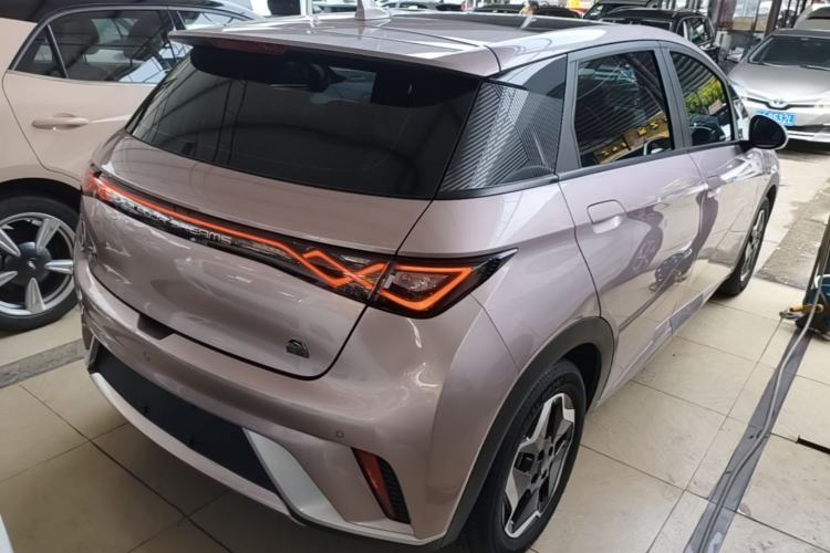 Used BYD Dolphin 2021 405 km Fashion Edition Rear Right 45 Deg