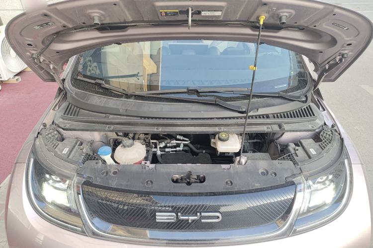 Used BYD Dolphin 2021 405 km Fashion Edition Engine Bay