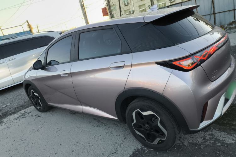 Used BYD Dolphin 2021 405 km Fashion Edition Exterior 3