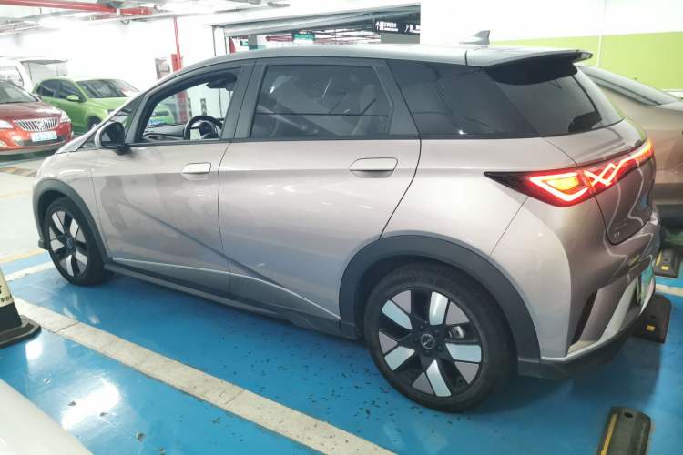 Used BYD Dolphin 2021 401km Knight Edition Exterior 3