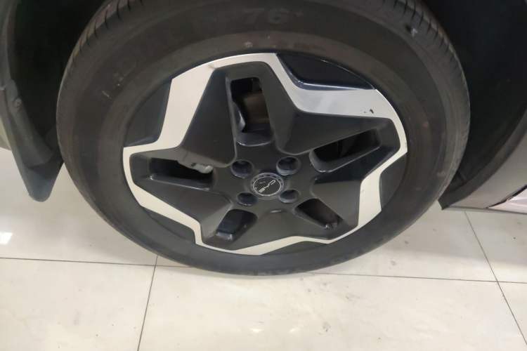 Used BYD Dolphin 2021 405 km Fashion Edition Exterior 5
