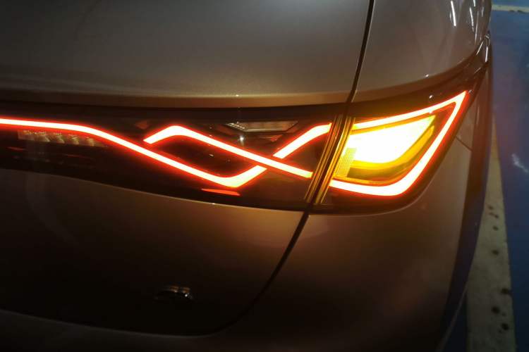 Used BYD Dolphin 2021 401km Knight Edition Exterior 6