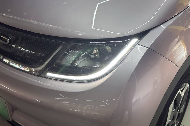 Used BYD Dolphin 2021 405 km Fashion Edition Exterior 7