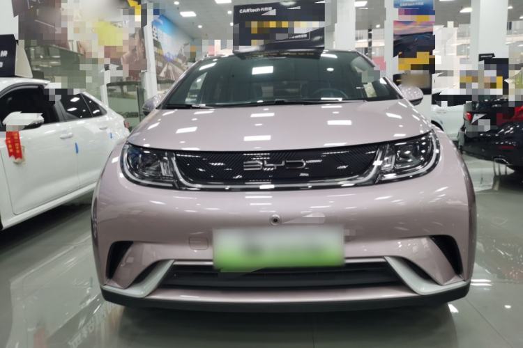 Used BYD Dolphin 2021 405 km Fashion Edition Front