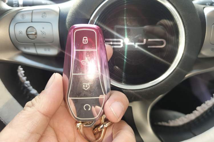Used BYD Dolphin 2021 405 km Fashion Edition Interior 1