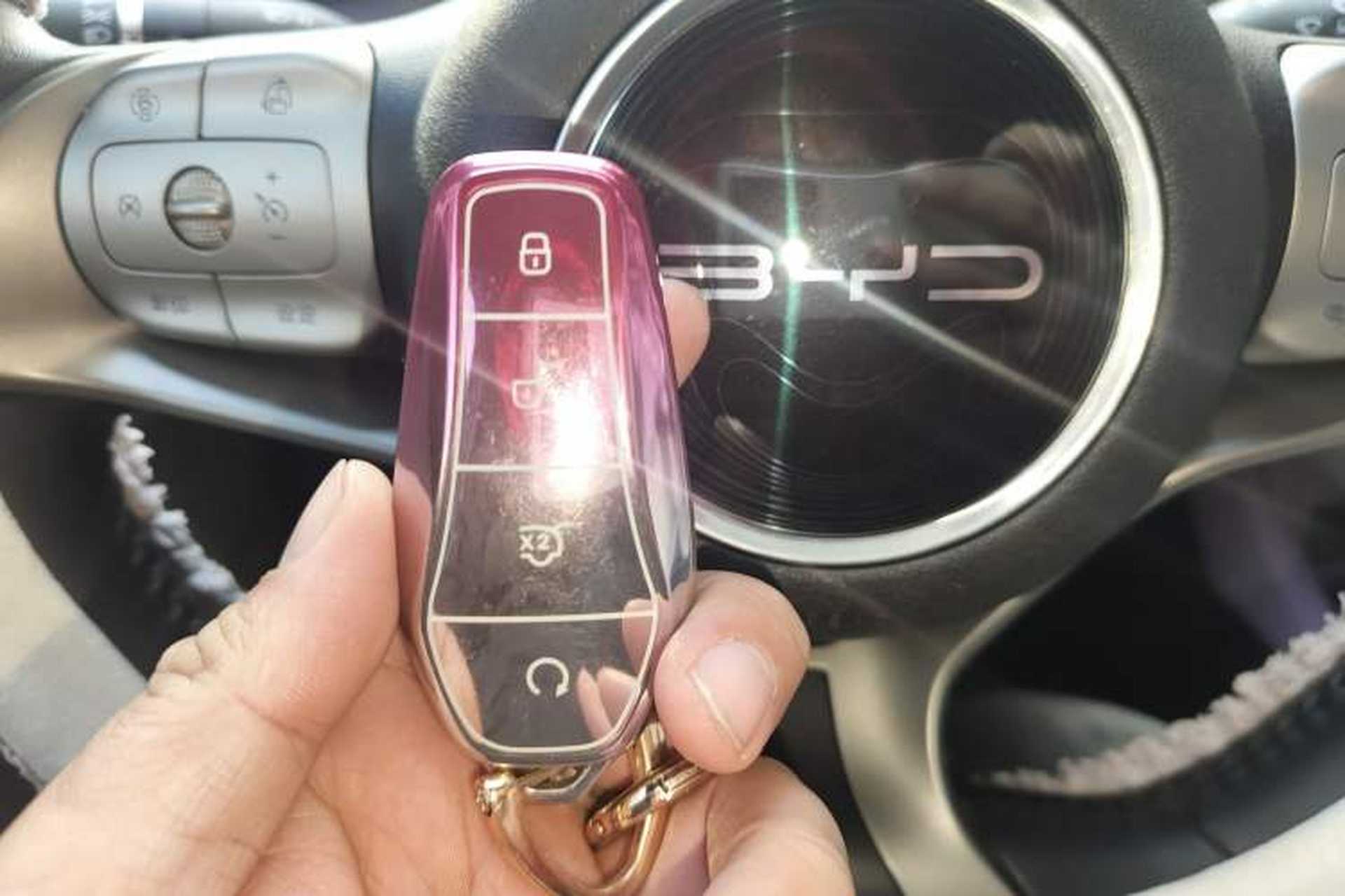 Used BYD Dolphin 2021 405 km Fashion Edition Interior 1