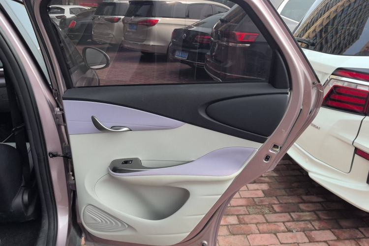Used BYD Dolphin 2021 405 km Fashion Edition Interior 6
