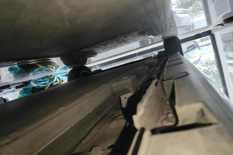 Used BYD Dolphin 2021 405 km Fashion Edition Left Side Sill