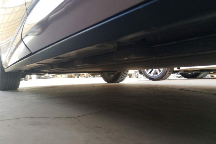 Used BYD Dolphin 2021 405 km Fashion Edition Left Side Sill