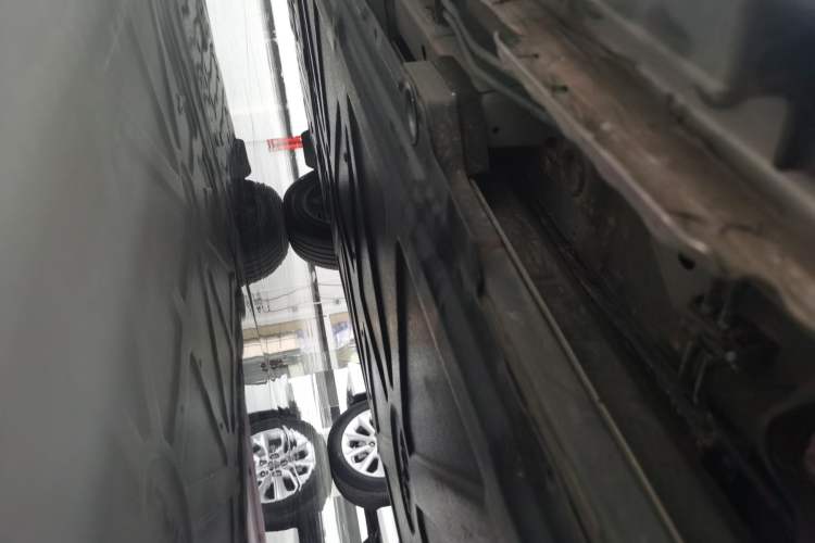 Used BYD Dolphin 2021 405 km Fashion Edition Left Side Sill