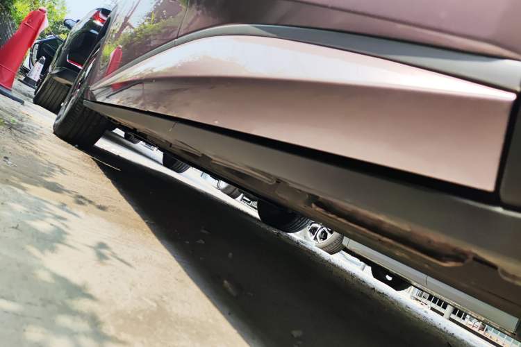 Used BYD Dolphin 2021 405 km Fashion Edition Left Side Sill