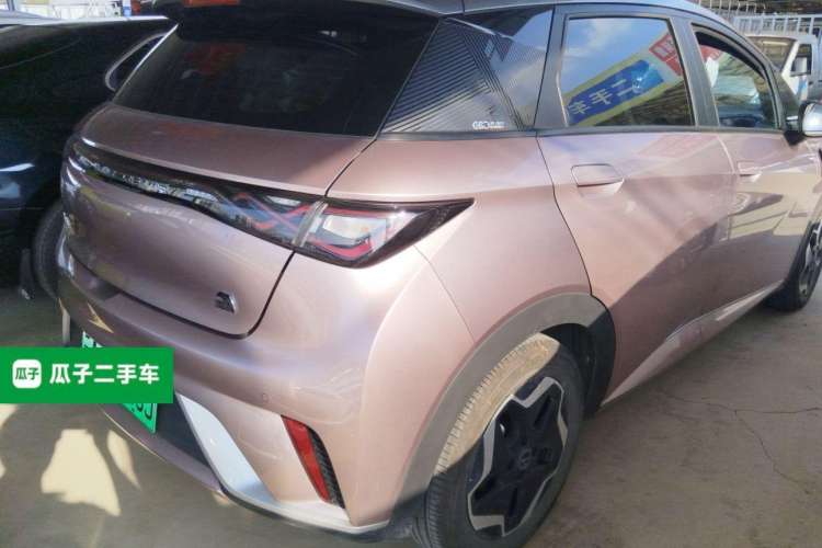 Used BYD Dolphin 2021 405 km Fashion Edition Rear Right 45 Deg