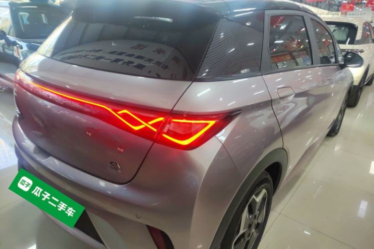 Used BYD Dolphin 2021 405 km Fashion Edition Rear Right 45 Deg