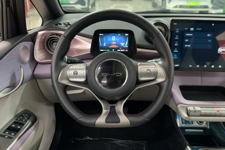 Used BYD Dolphin 2021 405 km Fashion Edition Steering Wheel