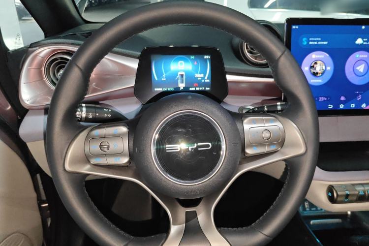 Used BYD Dolphin 2021 405 km Fashion Edition Steering Wheel