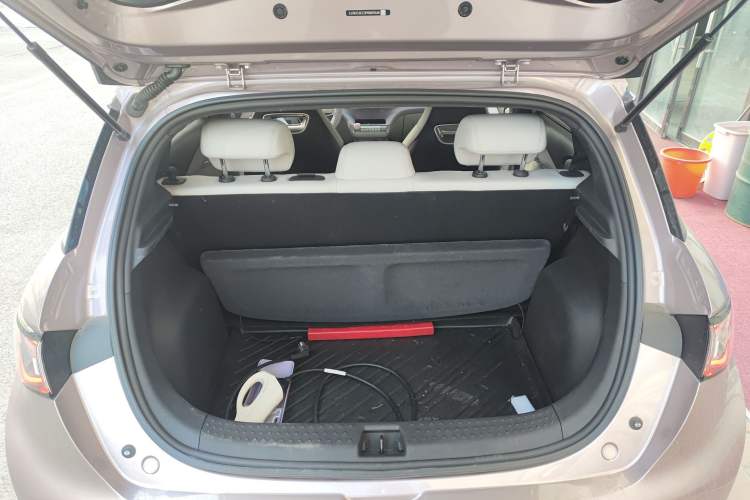 Used BYD Dolphin 2021 405 km Fashion Edition Trunk