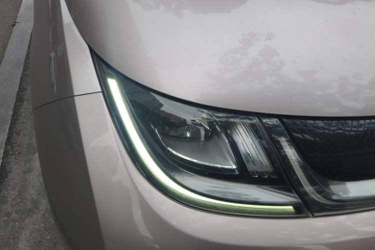 Used BYD Dolphin 2021 405 km Fashion Edition Right Front Headlight