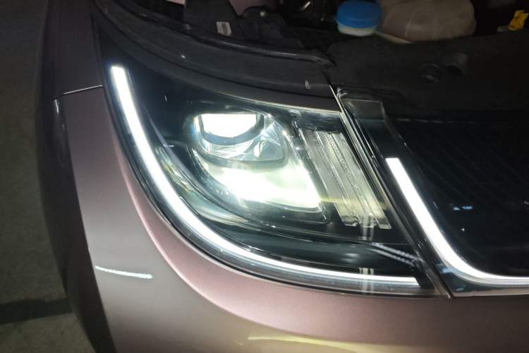Used BYD Dolphin 2021 405 km Fashion Edition Right Front Headlight