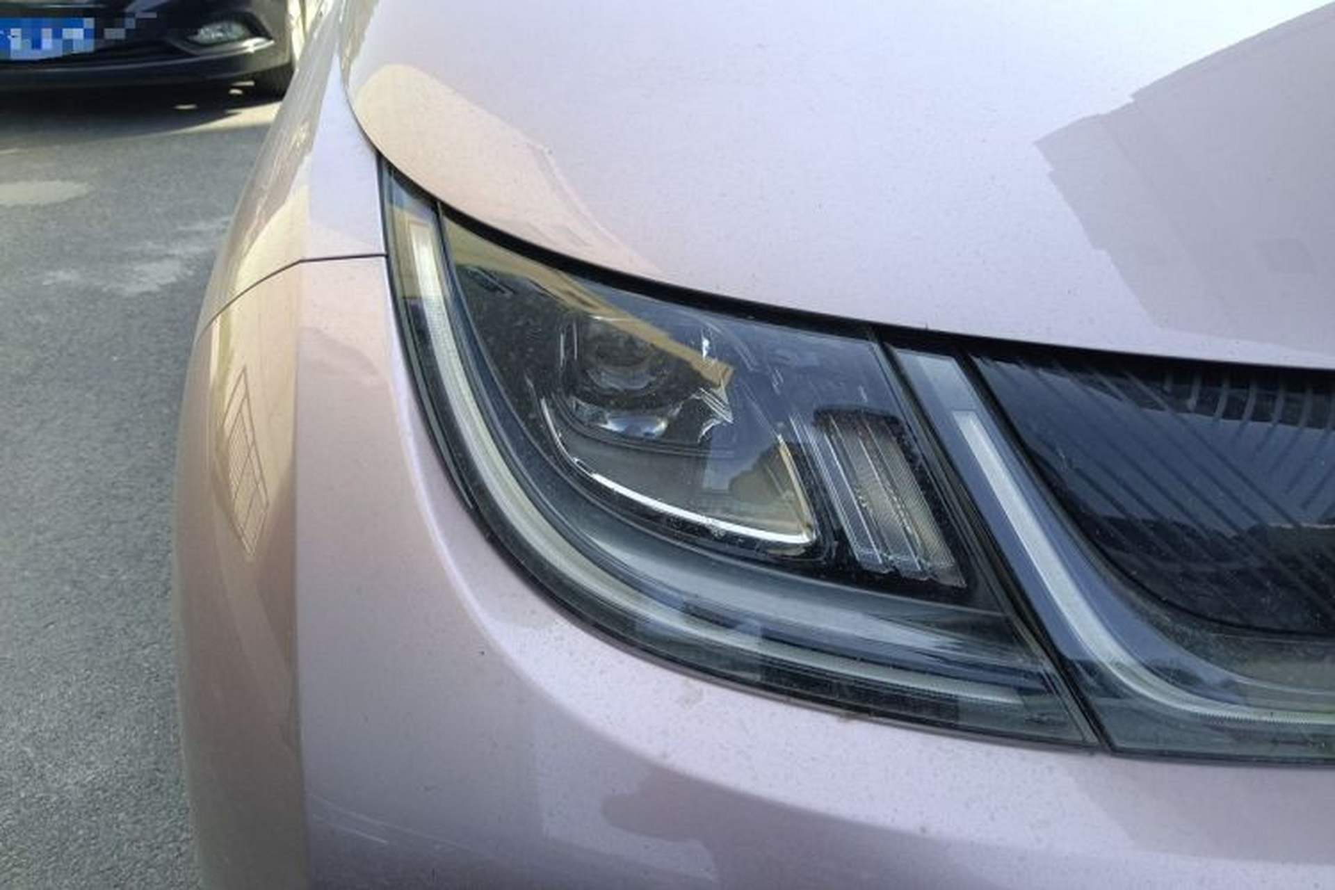 Used BYD Dolphin 2021 405 km Fashion Edition Right Front Headlight