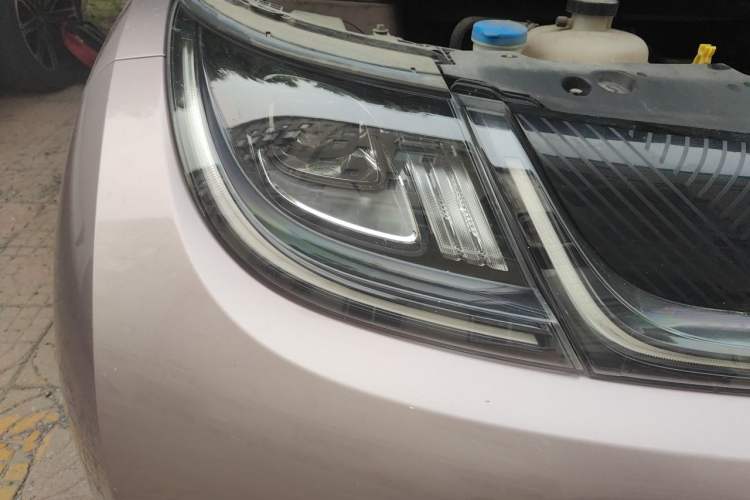 Used BYD Dolphin 2021 405 km Fashion Edition Right Front Headlight