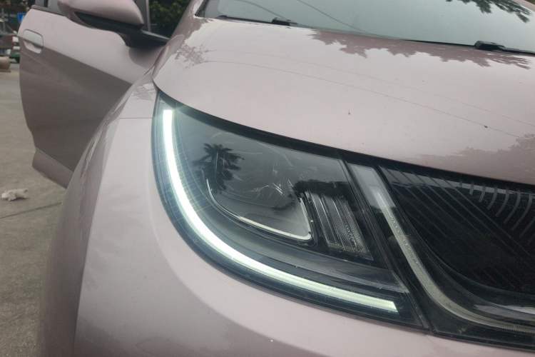 Used BYD Dolphin 2021 405 km Free Version Right Front Headlight