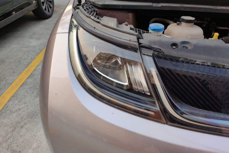 Used BYD Dolphin 2021 405 km Fashion Edition Right Front Headlight