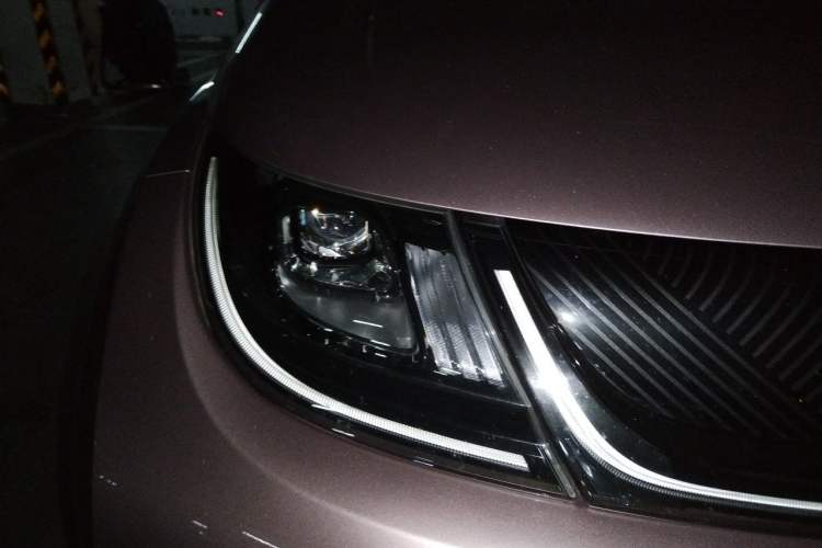 Used BYD Dolphin 2021 405 km Fashion Edition Right Front Headlight
