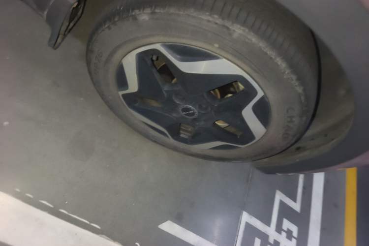 Used BYD Dolphin 2021 405 km Free Version Right Front Wheel Hub