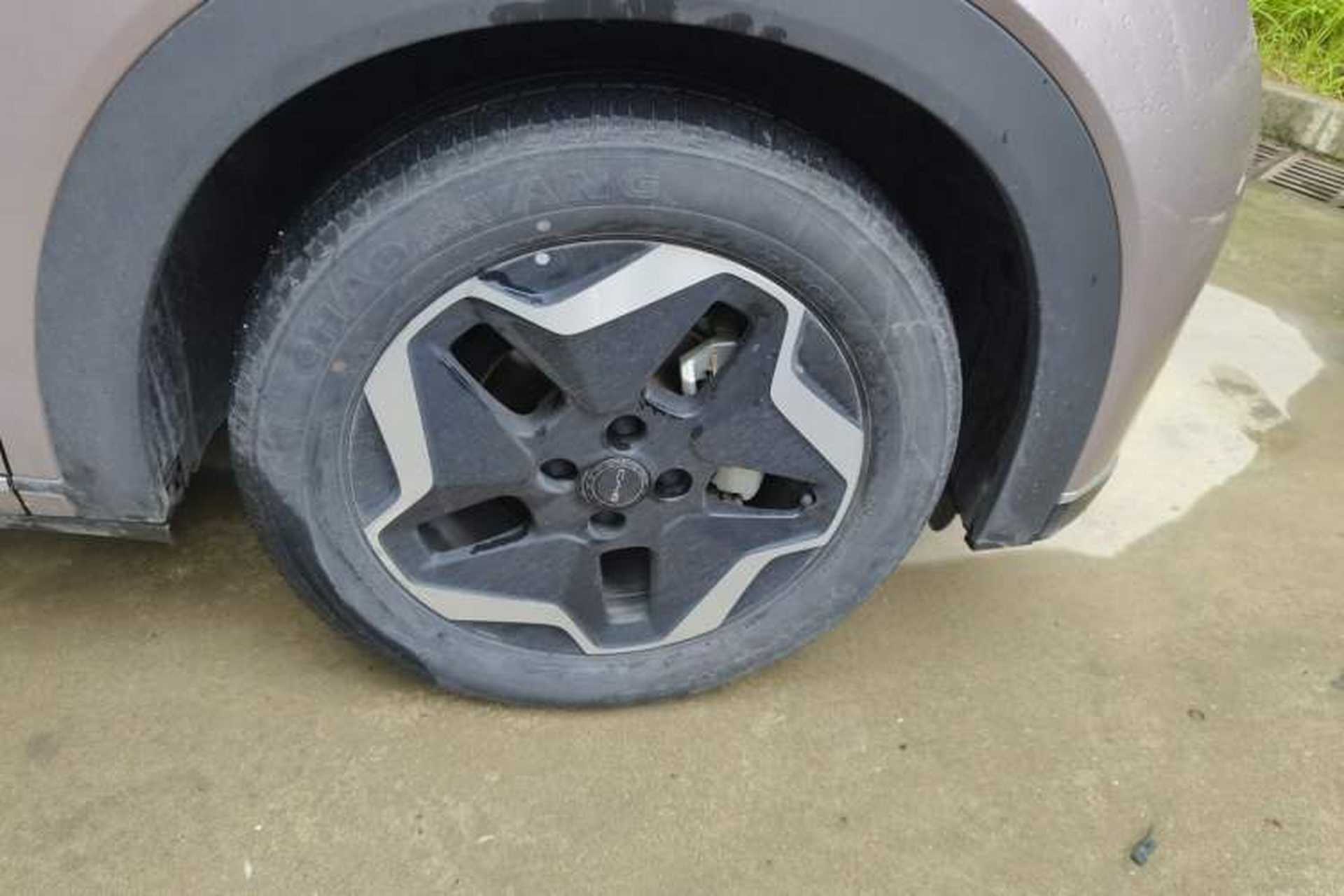 Used BYD Dolphin 2021 405 km Free Version Right Front Wheel Hub