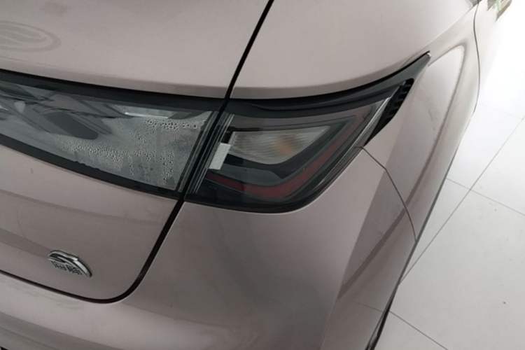 Used BYD Dolphin 2021 405 km Fashion Edition Right Rear Taillight