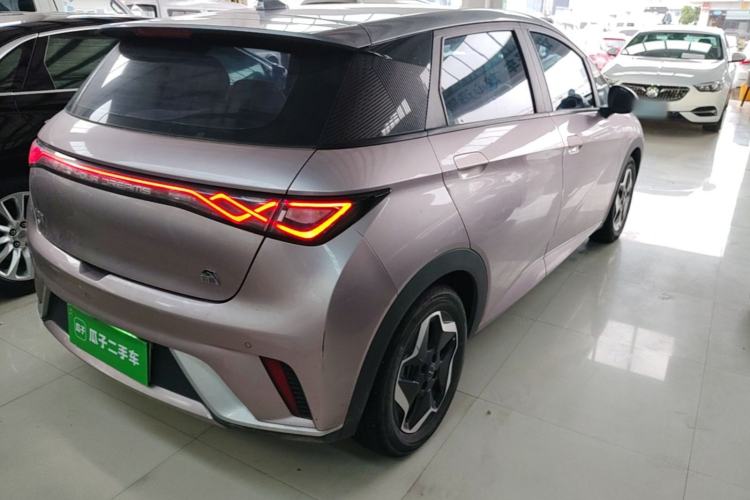 Used BYD Dolphin 2021 405 km Fashion Edition Right Rear Taillight