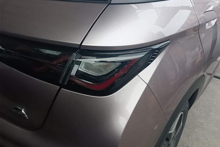 Used BYD Dolphin 2021 405 km Fashion Edition Right Rear Taillight