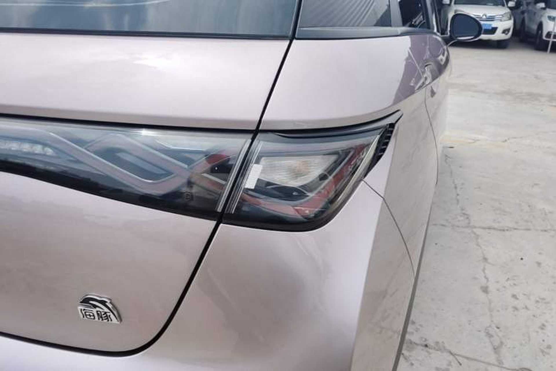 Used BYD Dolphin 2021 405 km Fashion Edition Right Rear Taillight