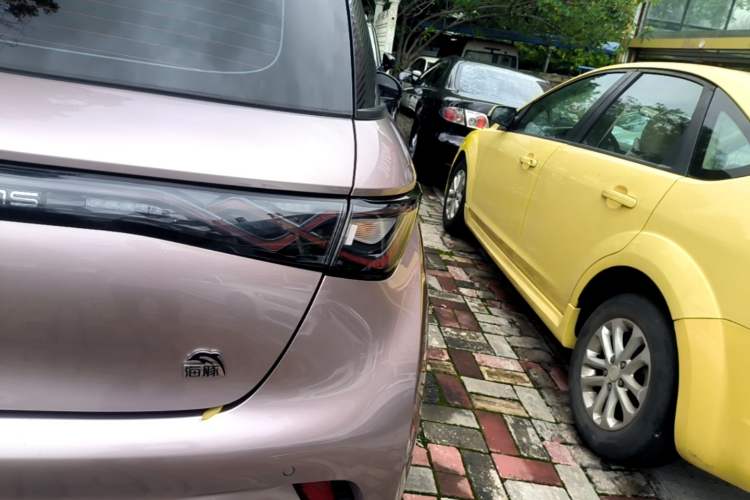 Used BYD Dolphin 2021 405 km Fashion Edition Right Rear Taillight