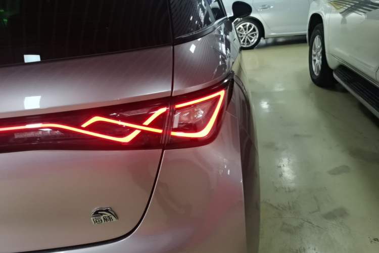 Used BYD Dolphin 2021 405 km Fashion Edition Right Rear Taillight
