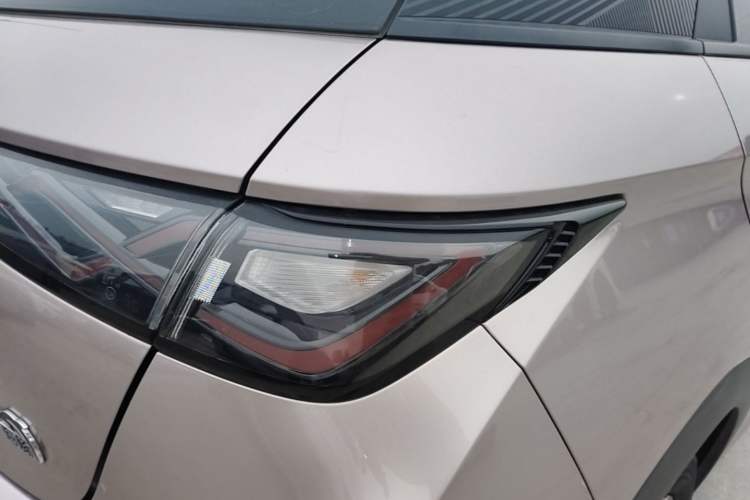 Used BYD Dolphin 2021 405 km Fashion Edition Right Rear Taillight