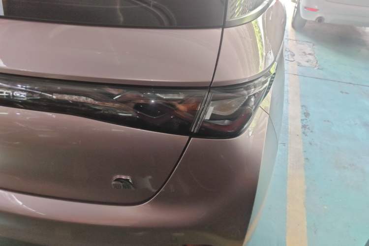 Used BYD Dolphin 2021 405 km Fashion Edition Right Rear Taillight