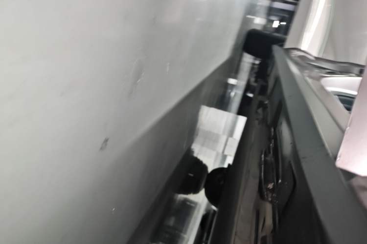 Used BYD Dolphin 2021 405 km Fashion Edition Right Side Sill