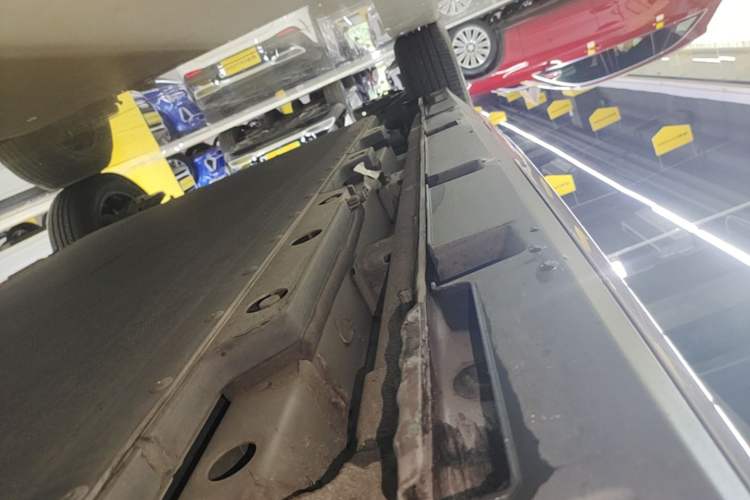 Used BYD Dolphin 2021 405 km Fashion Edition Right Side Sill