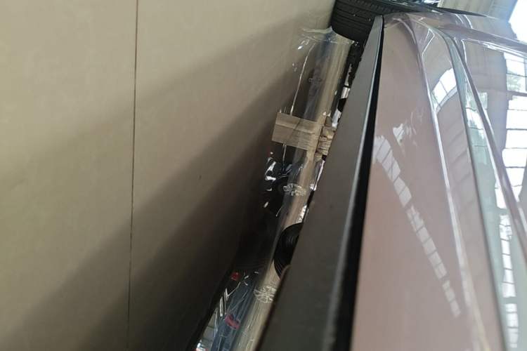 Used BYD Dolphin 2021 405 km Fashion Edition Right Side Sill