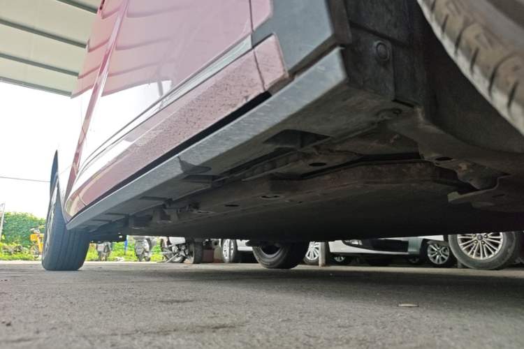 Used BYD Dolphin 2021 405 km Fashion Edition Right Side Sill
