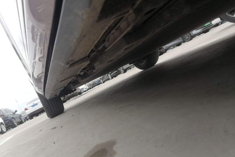 Used BYD Dolphin 2021 405 km Fashion Edition Right Side Sill