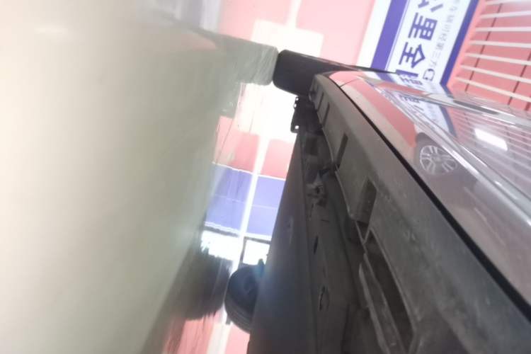 Used BYD Dolphin 2021 405 km Fashion Edition Right Side Sill