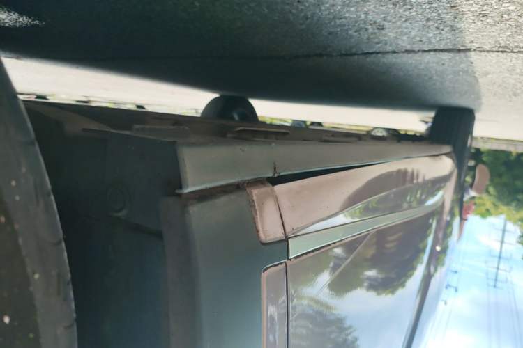 Used BYD Dolphin 2021 405 km Fashion Edition Right Side Sill