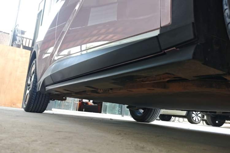 Used BYD Dolphin 2021 401km Knight Edition Right Side Sill