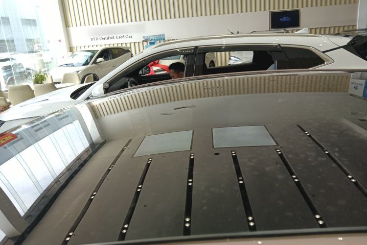 Used BYD Dolphin 2021 405 km Fashion Edition Roof