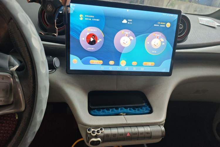 Used BYD Dolphin 2021 405 km Free Version Audio And AC Panel
