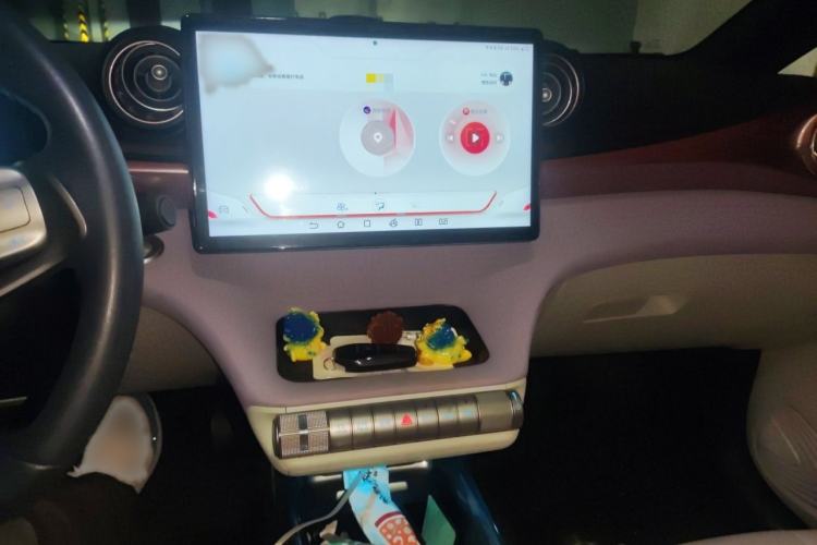 Used BYD Dolphin 2021 405 km Fashion Edition Audio And AC Panel