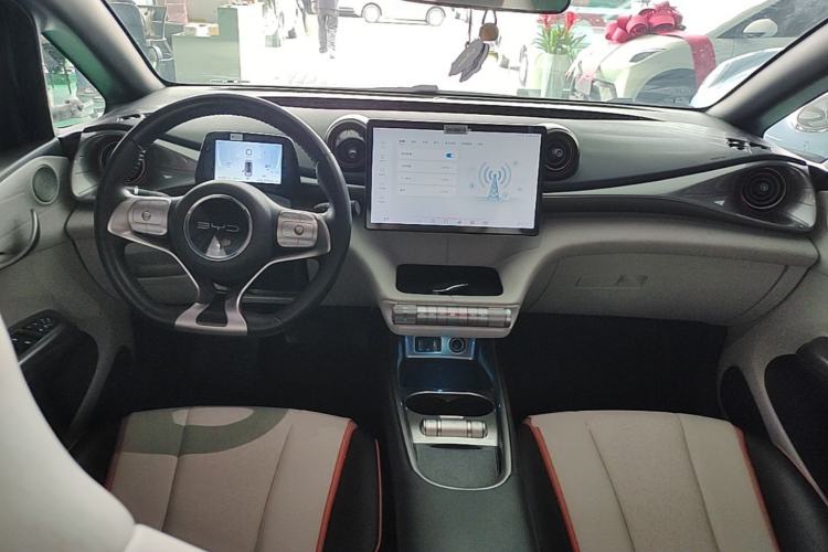 Used BYD Dolphin 2021 405 km Free Version Center Console
