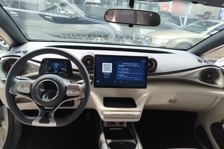 Used BYD Dolphin 2021 405 km Free Version Center Console